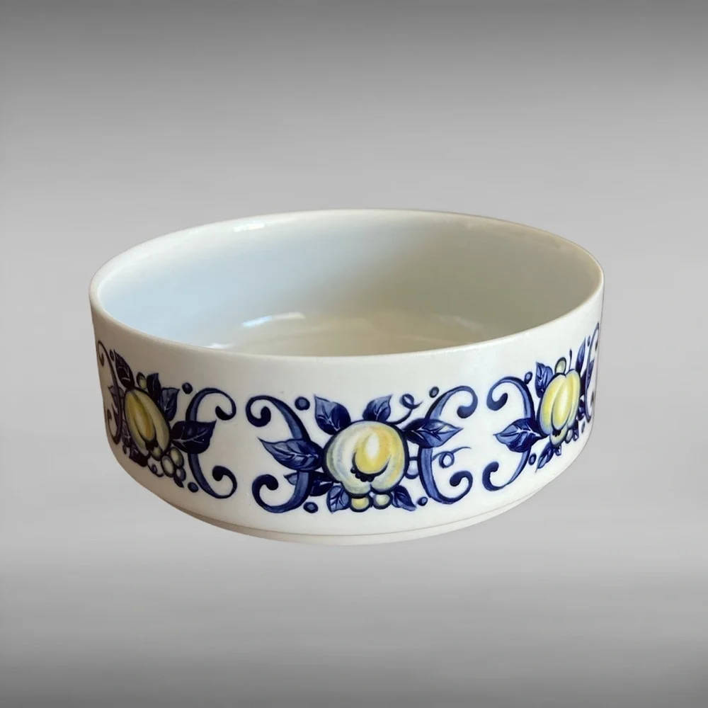 Villeroy & Boch Porcelain Cereal Bowl Cadiz Luxembourg Flower Power 1990s